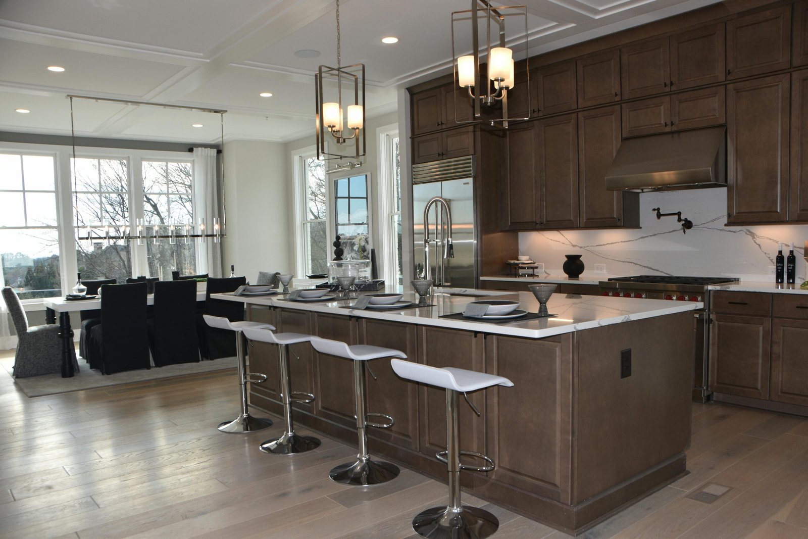Top Kitchen & Dining Design Ideas for 2026 That Instantly Upgrade Your Home